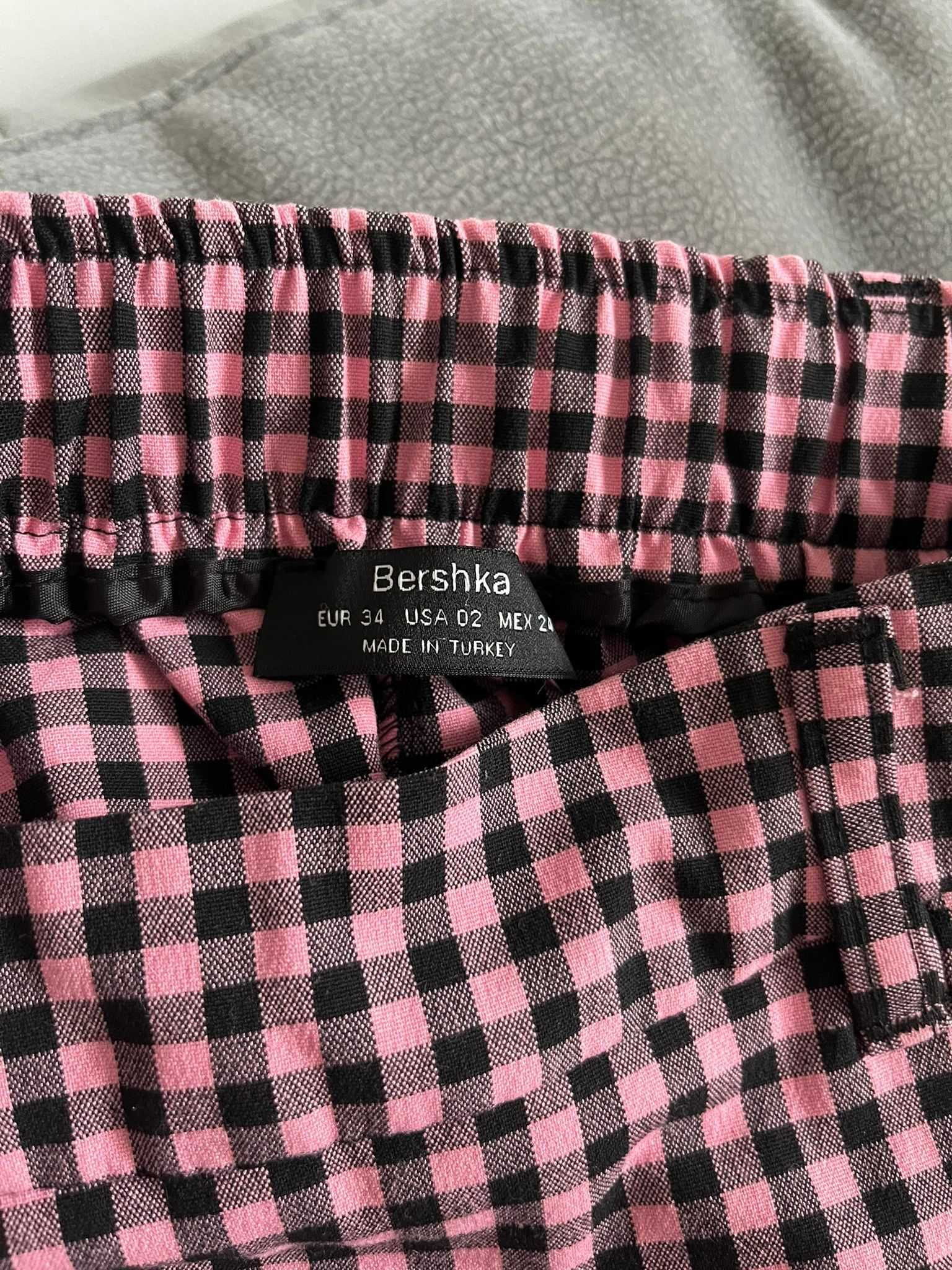 Komplet Bershka XS rozm.34