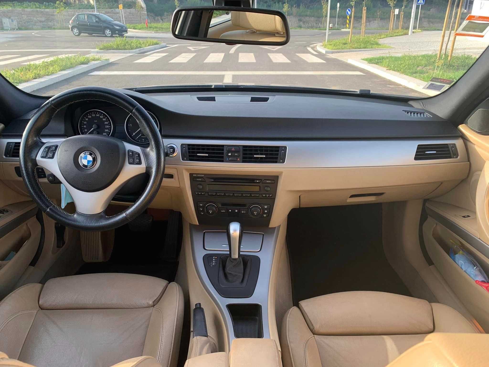 BMW 330 d E91 Diesel Nacional Cx.Aut.