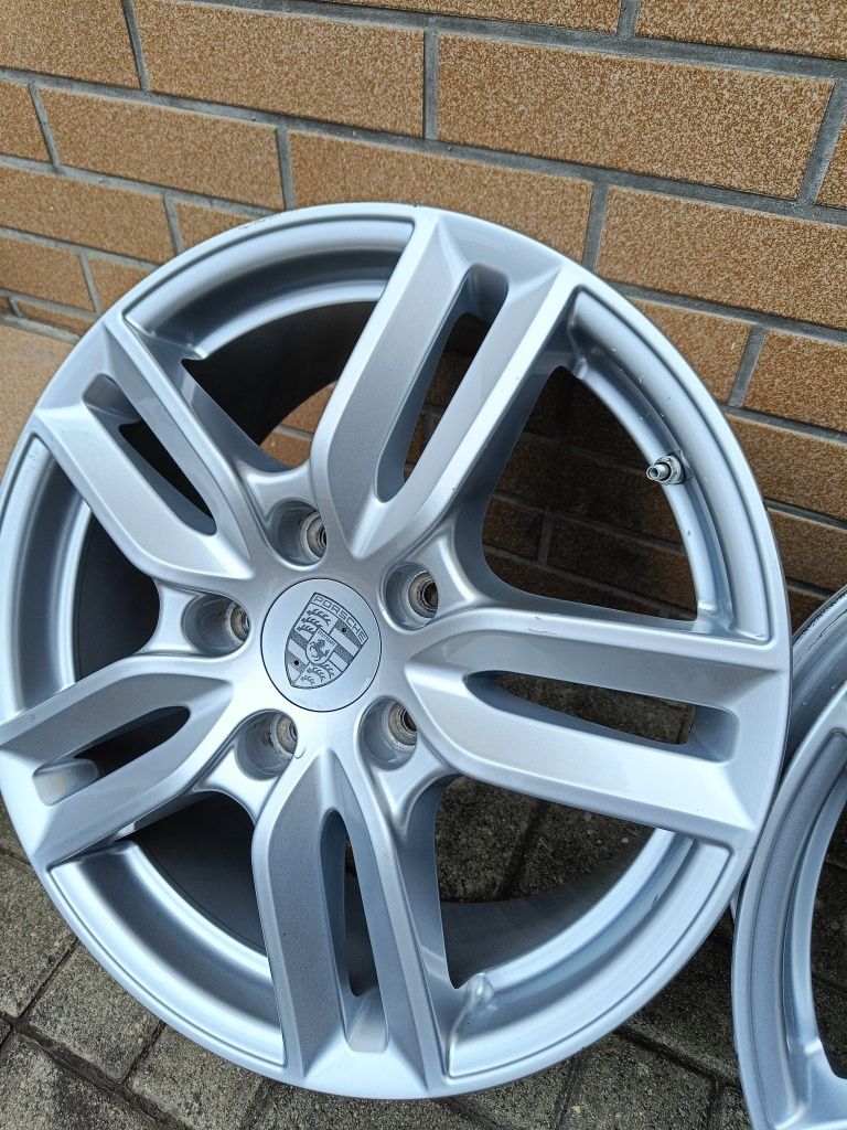 Felgi Aluminiowe 18 Cali 5x130 8Jx18H2 ET53 Porsche Cayenne S WYSYŁKA