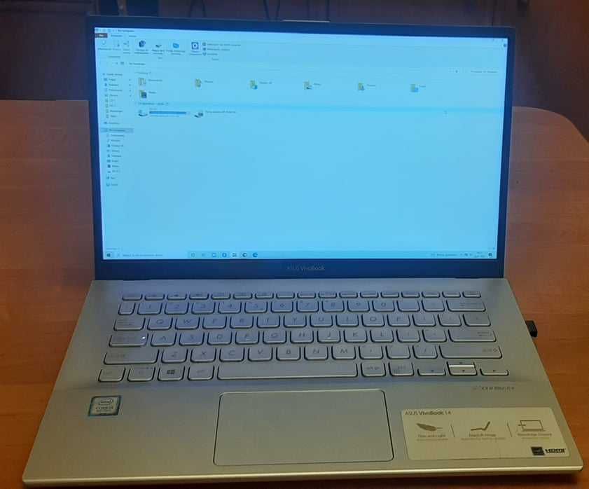 Laptop ASUS VivoBook 14