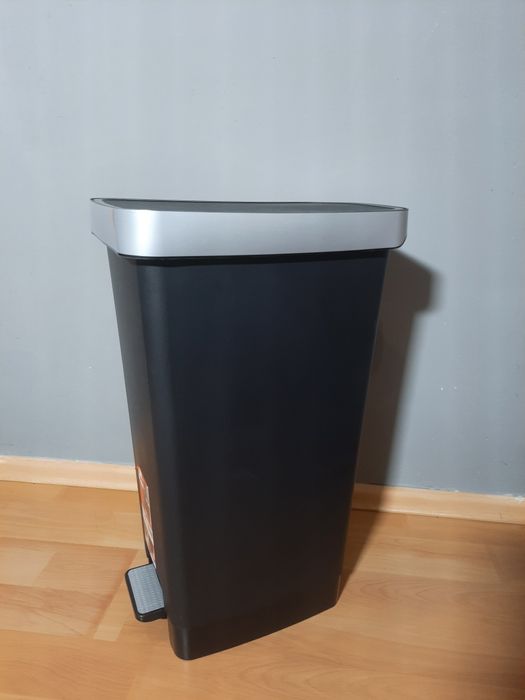 Kosz na śmieci Sundis 50l