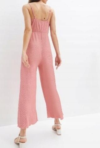 B.P.C kombinezon krepowany różowy modny ^40/42