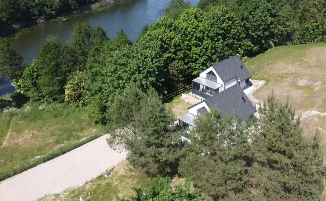 Całoroczny domek nad jeziorem las Kaszuby Balii Jacuzzi