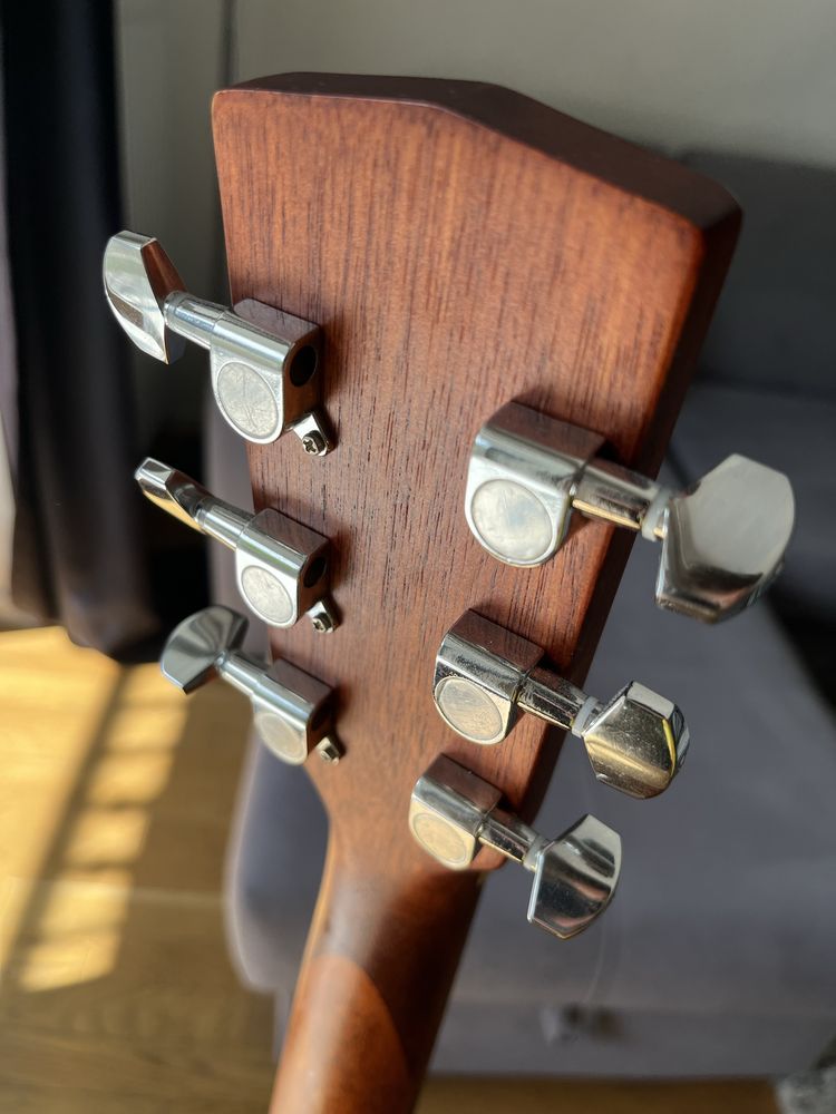 Gitara akustyczna Cort AD810 OP + struny Earthwood