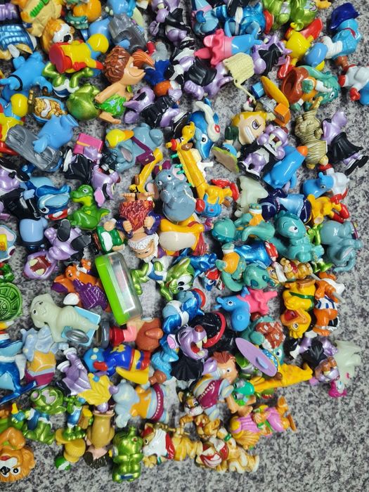 Figurki z Kinder niespodzianki