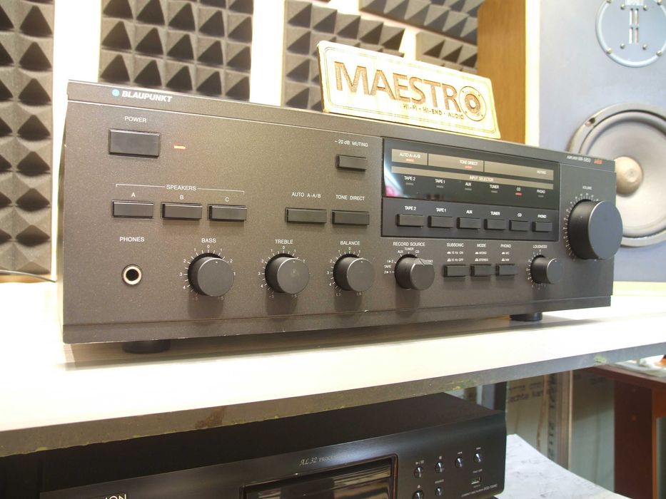 Підсилювач Blaupunkt MA-5850 (Yamaha A-720). 2х100. 10.2 кг. Class A.