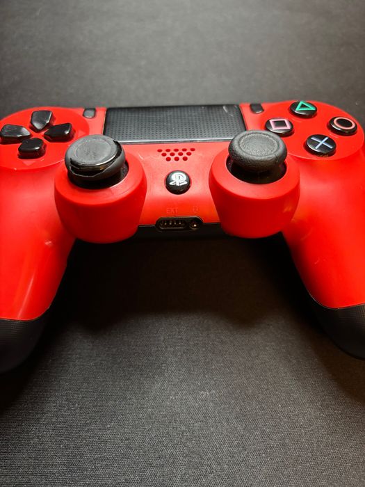 Pad do PlayStation 4, czerwony, red