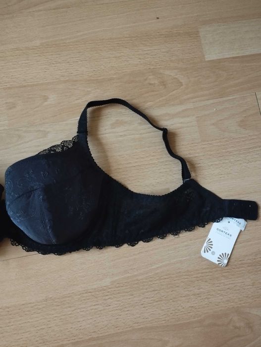 Biustonosz Gorteks 85C