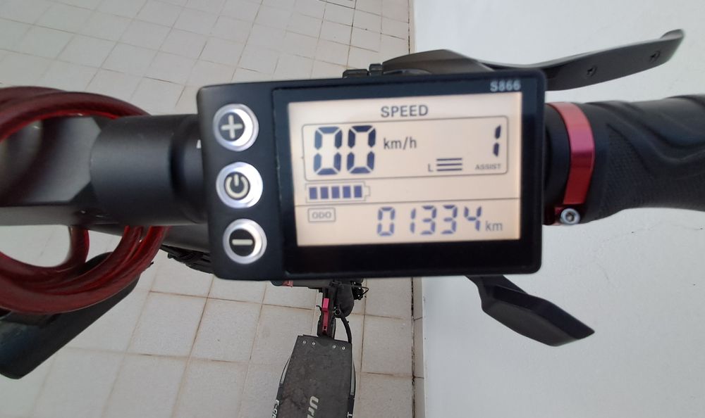 Trotinete elétrica Urbanglide E-Cross Pro Boost