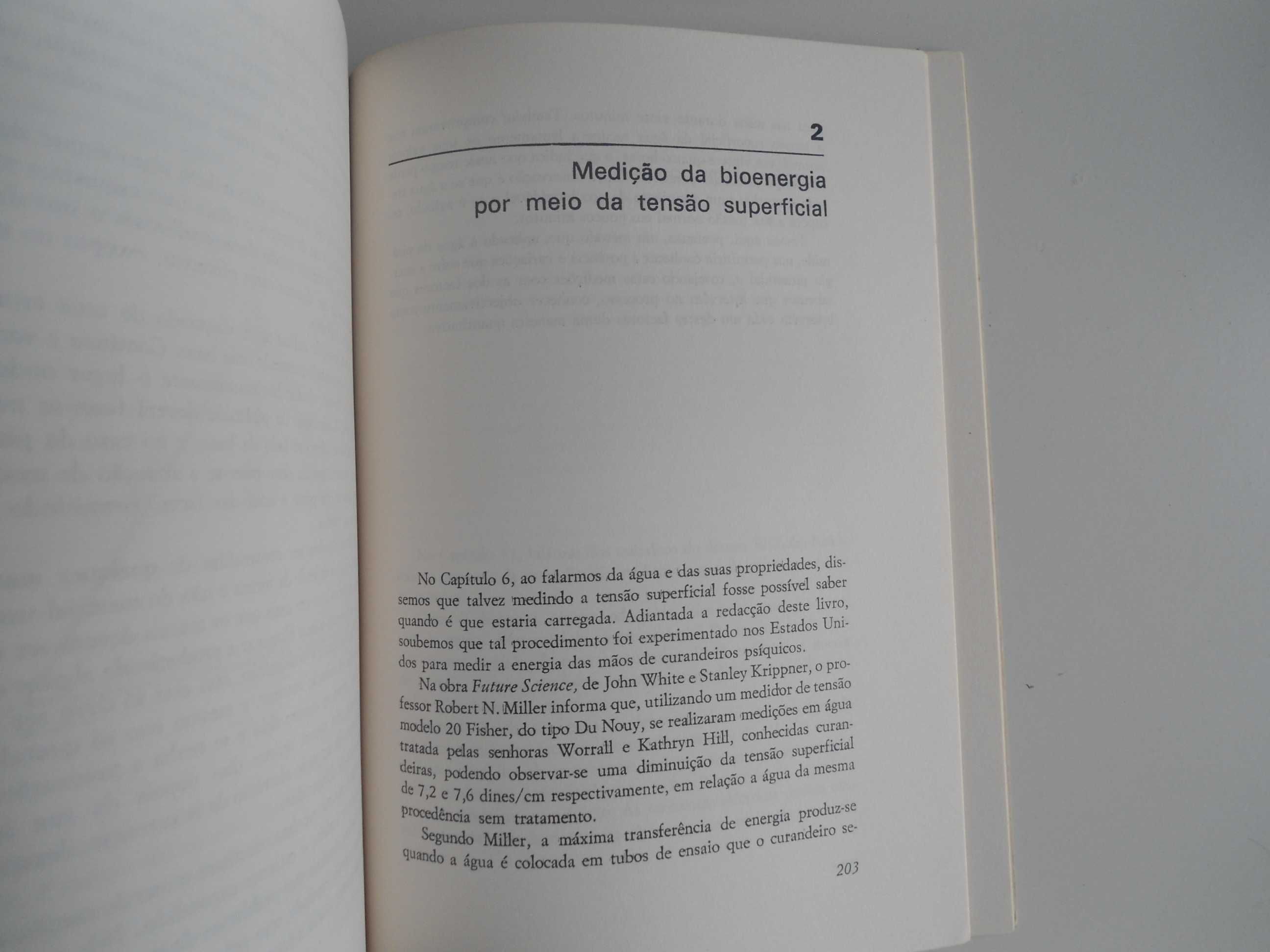 O Poder das Pirâmides por Emílio Salas e Roman Cano