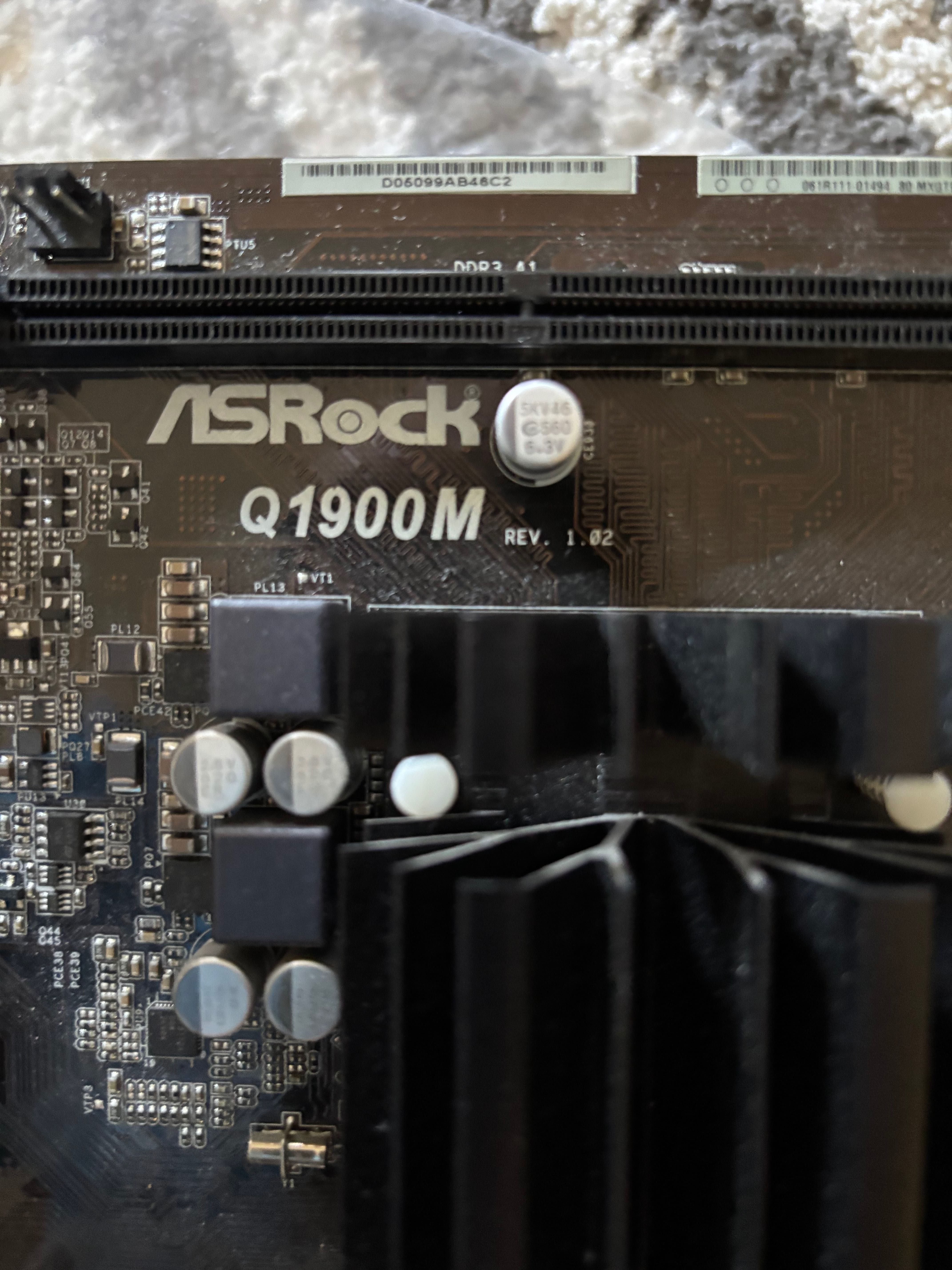 Płyta główna ASRock Q1900M  DDR3, Intel Celeron J1900 (4x2.0GHz)