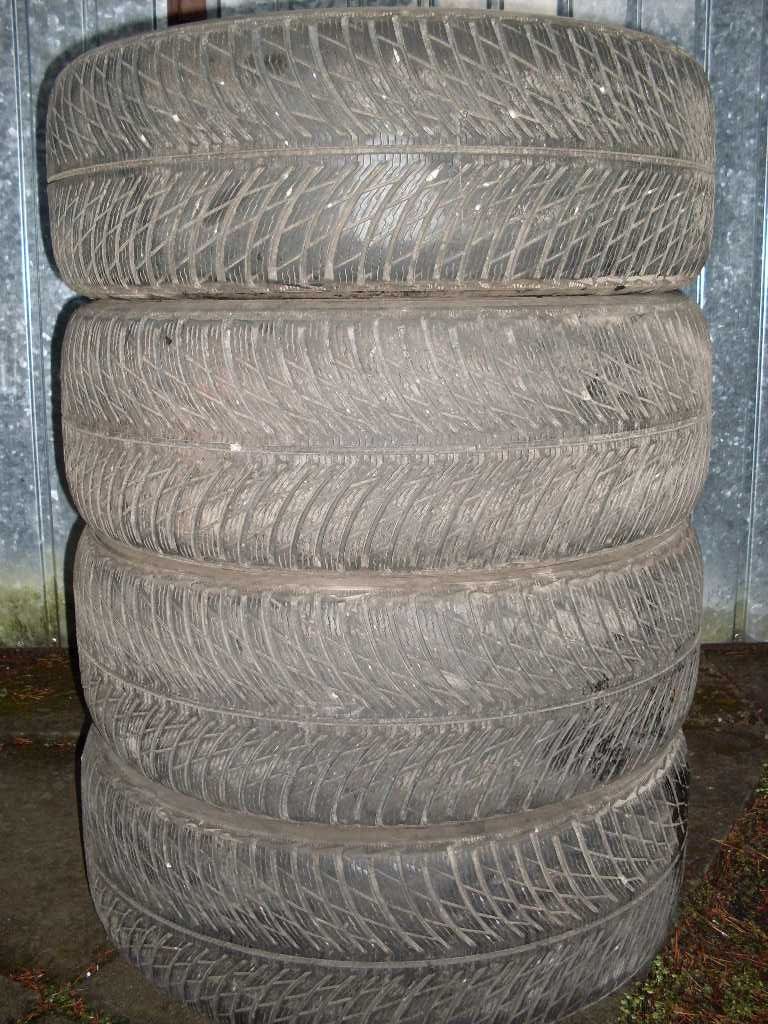 Opony 4 sztuki Michelin  Pilot 5, rozmiar  235/55r17