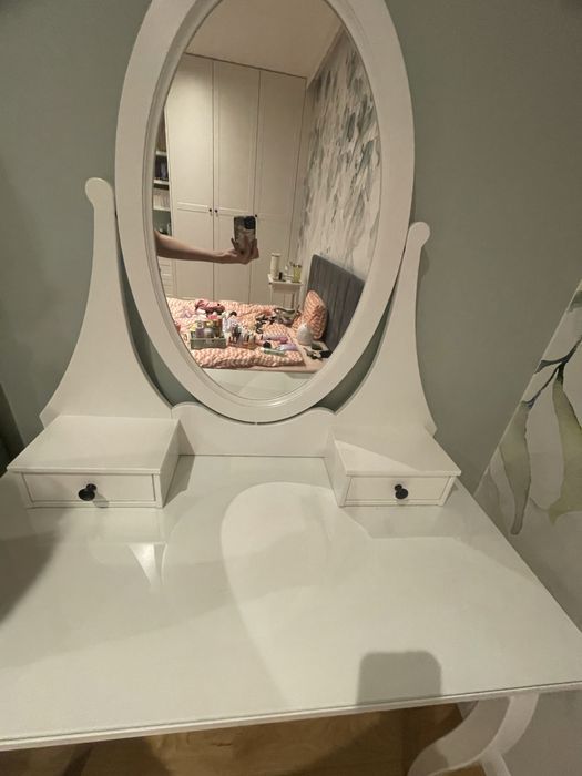 Toaletka biała Hemnes