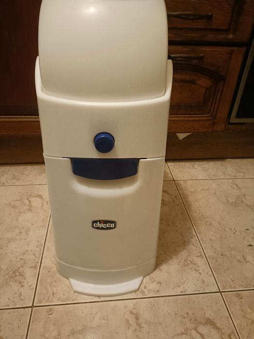 Recipiente para fraldas