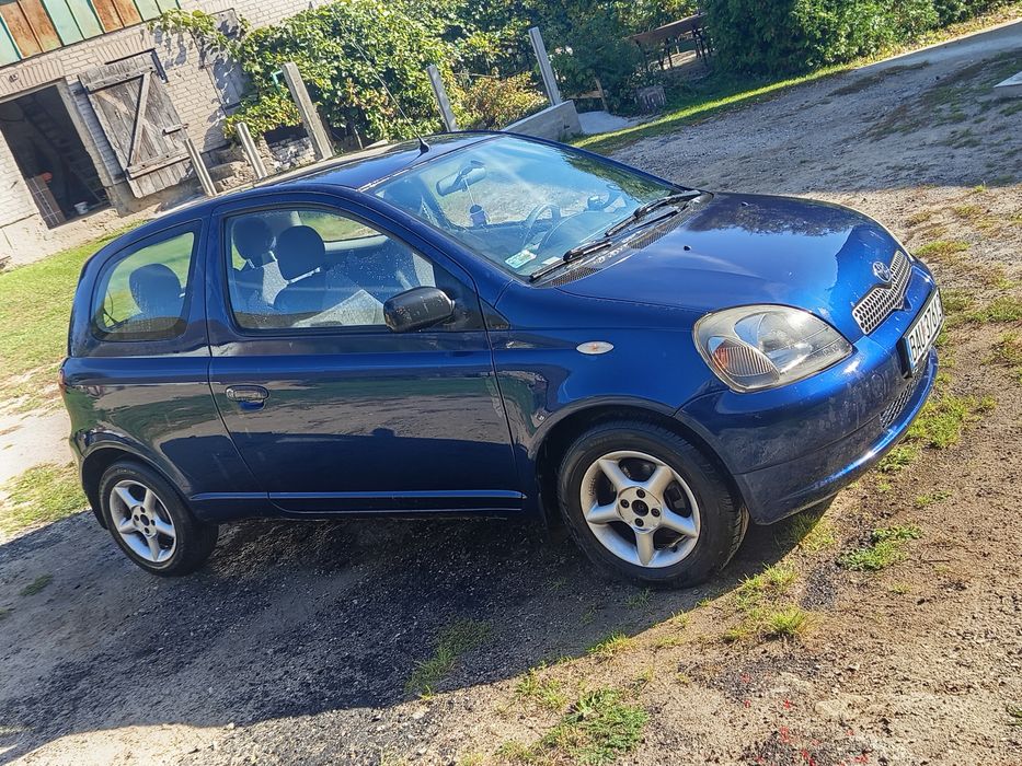 Toyota Yaris 1.3 2002r