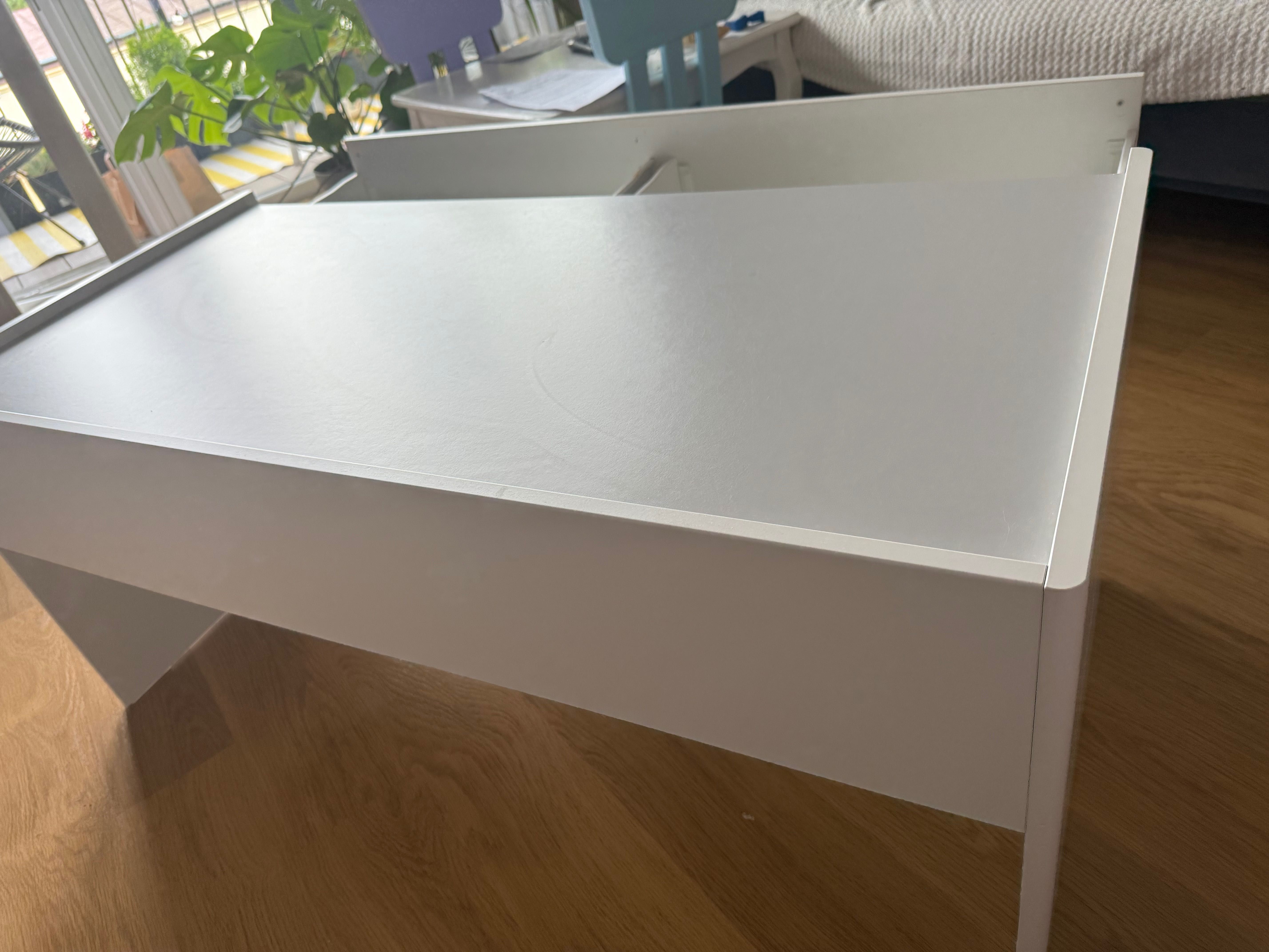 Stolik do zabawy Dundra ikea