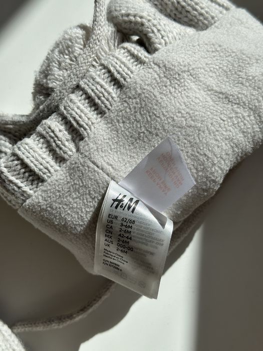 Шапка і рукавички, шапка