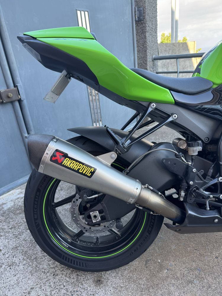 Kawasaki ZX10-R 2008