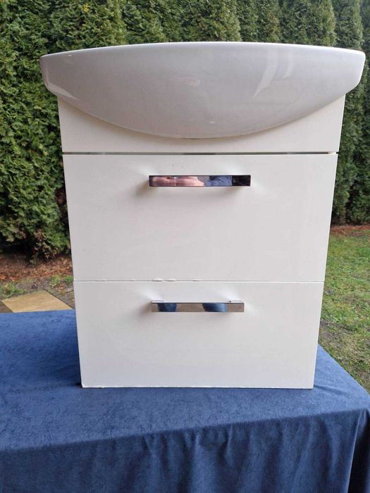 Umywalka porcelanowa Cersania 60 B Cersanit