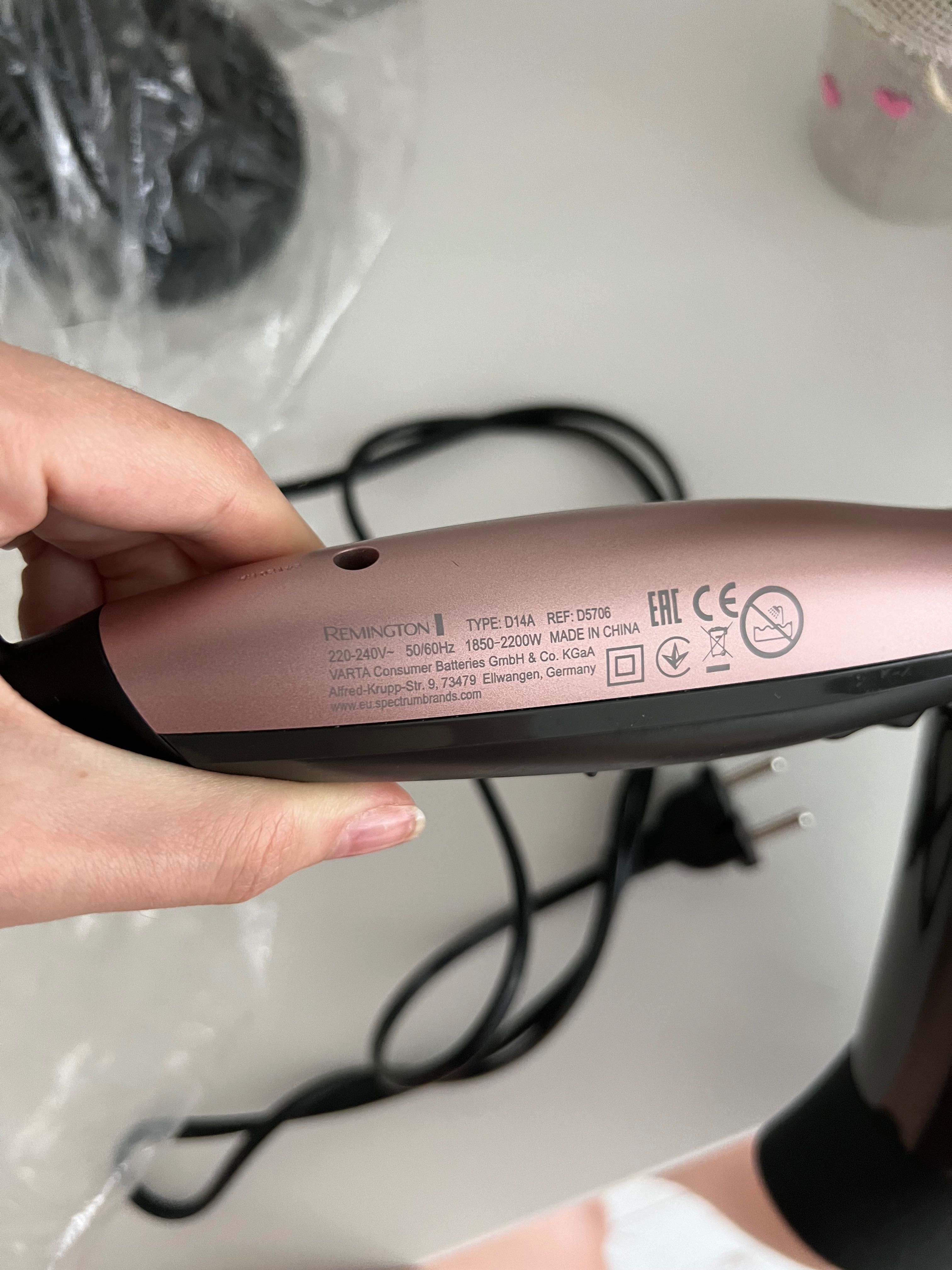 Suszarka REMINGTON D5706 Curl & Straight Confidence