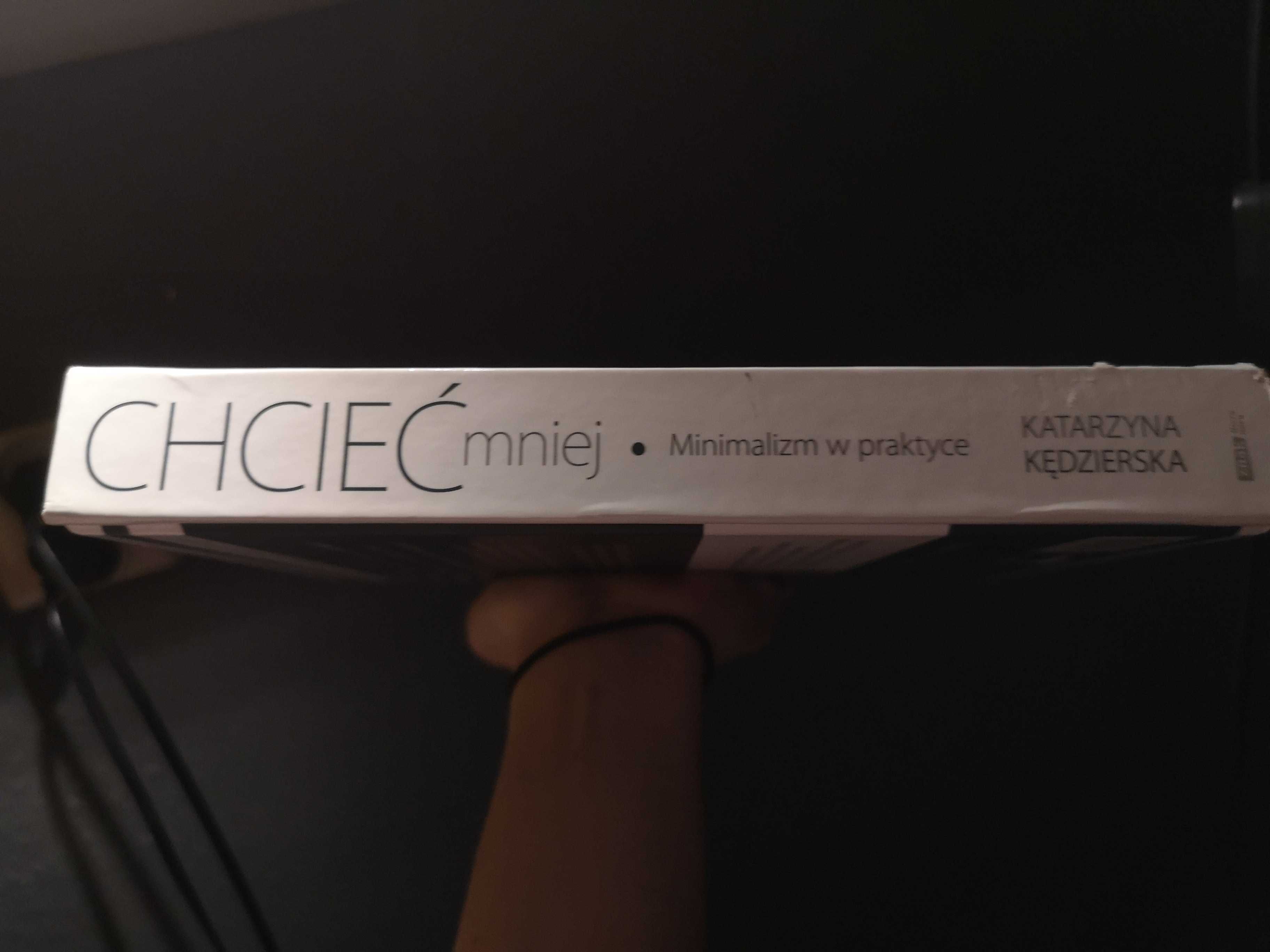 Książka chcieć mniej  minimalizm twarda oprawa