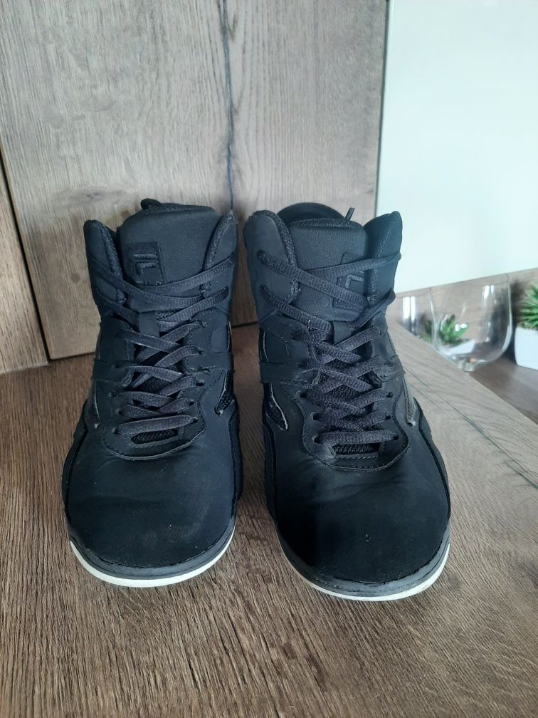 Buty młodzieżowe  Fila roz. 38,5