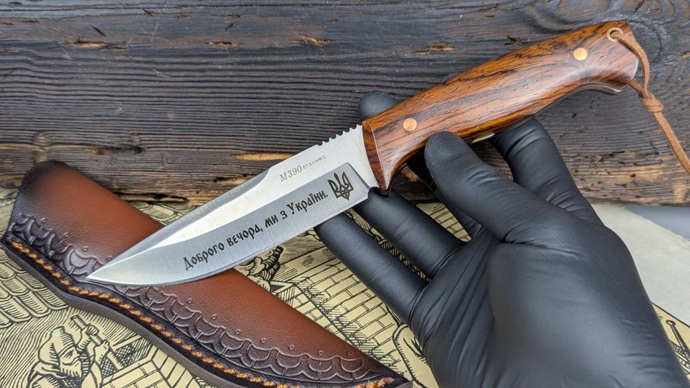 Ніж мисливця. Нож ручной работы с гравировкой.