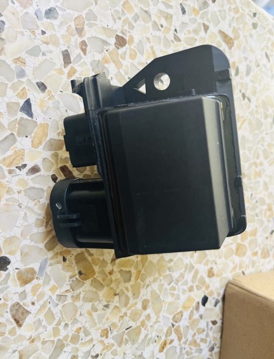 Peugeot/Citroen регулятор оборотов вентилятора 9673999880 вантажівок