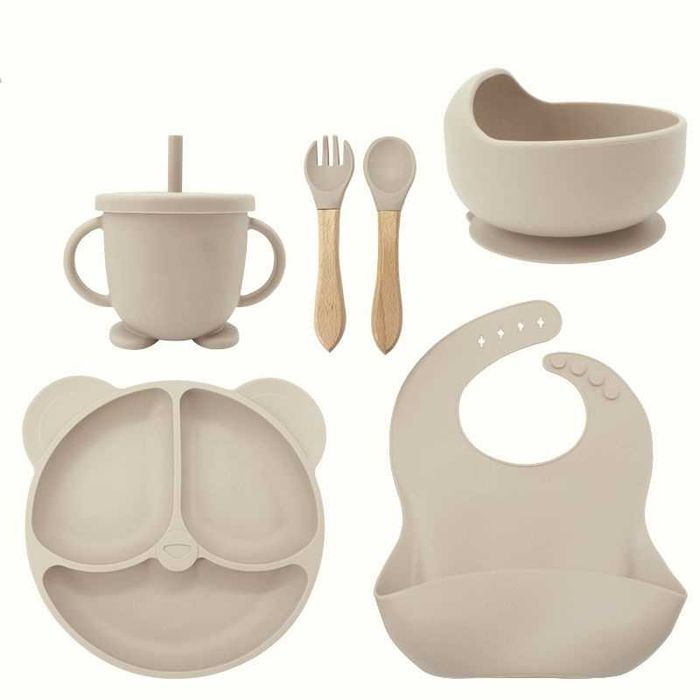 Набір дитячого посуду на 5 та 6 предметів