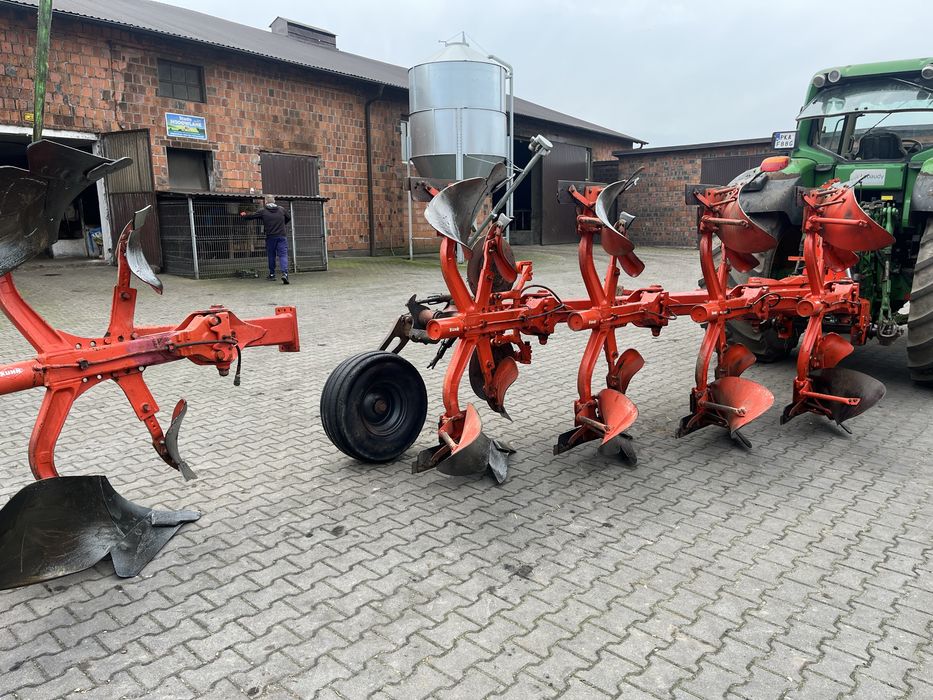 Pług obrotowy 4+1 Kuhn Varimaster 151 nonstop kverneland lemken