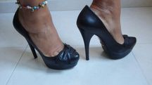 Sapatos pretos Schutz n39
