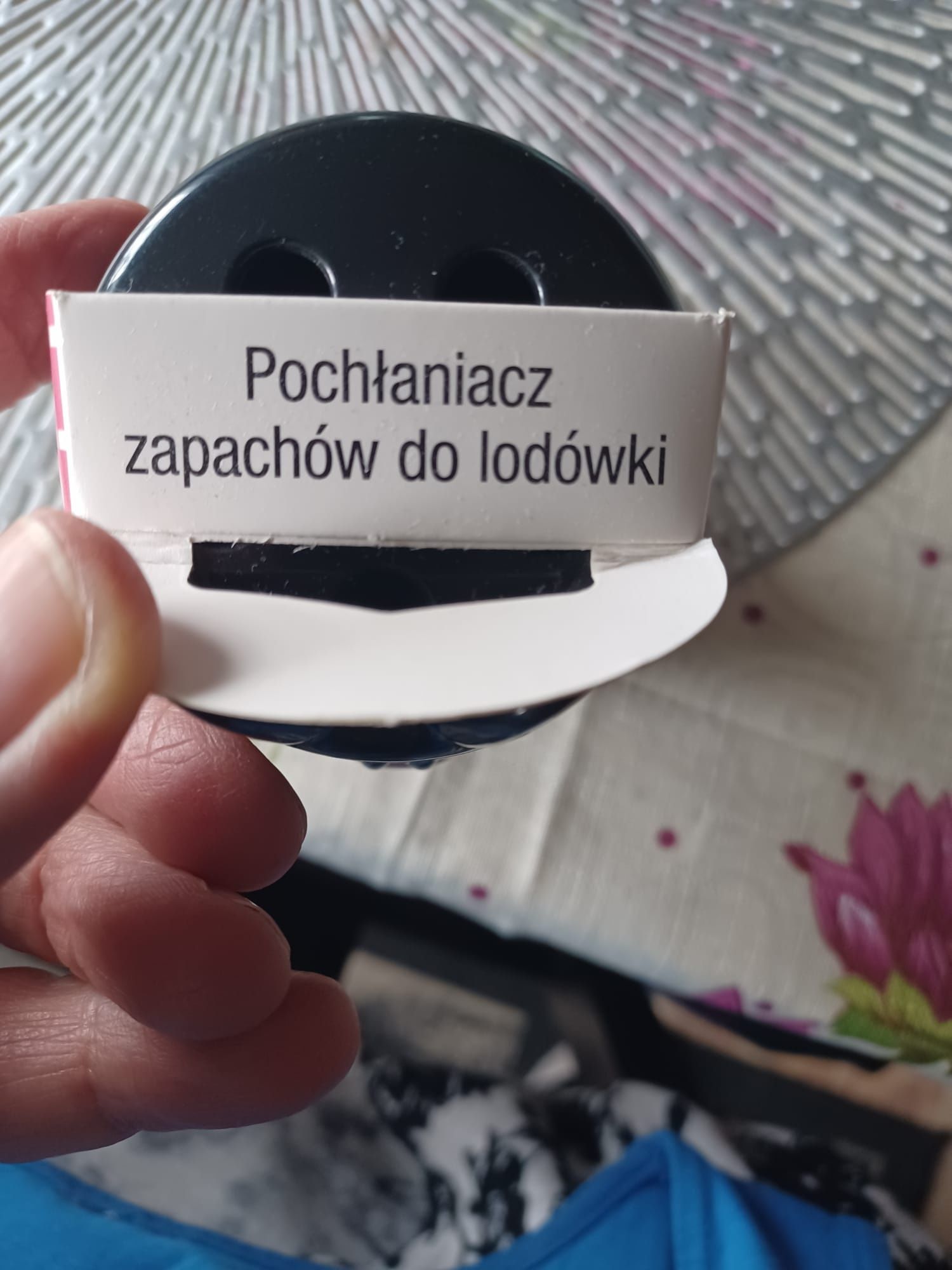 Pochłaniacz zapachów do lodówki