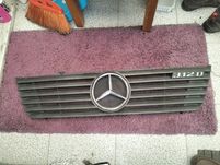 Grelha Mercedes Vito