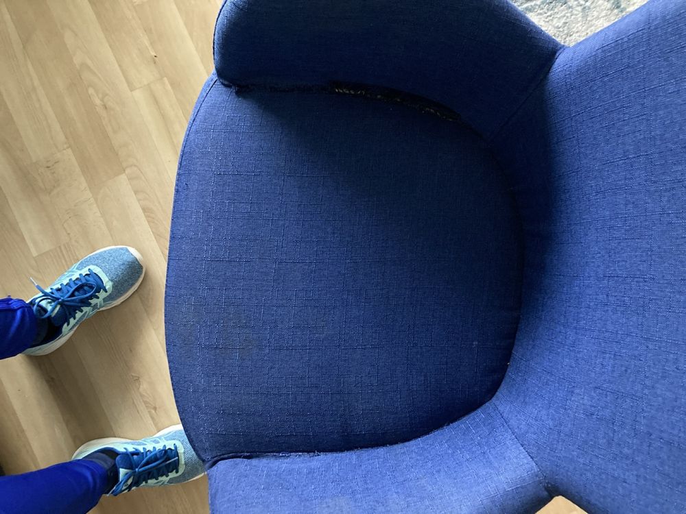 Krzesła niebieskie