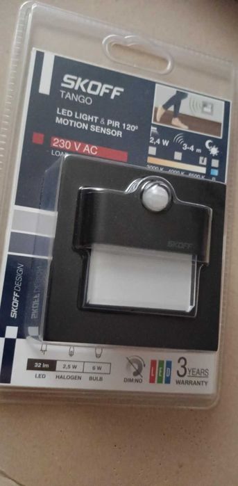 Oprawa Tango LED z czujnikiem ruchu, b.zimna 230V Skoff - MM-TAN-D-W