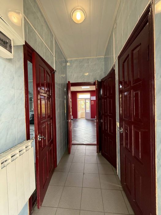 Продаж приміщення ( магазин) 44 м2.