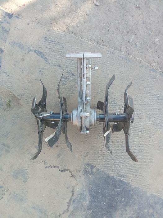 Продам фрезу до мото коси 9 шліців