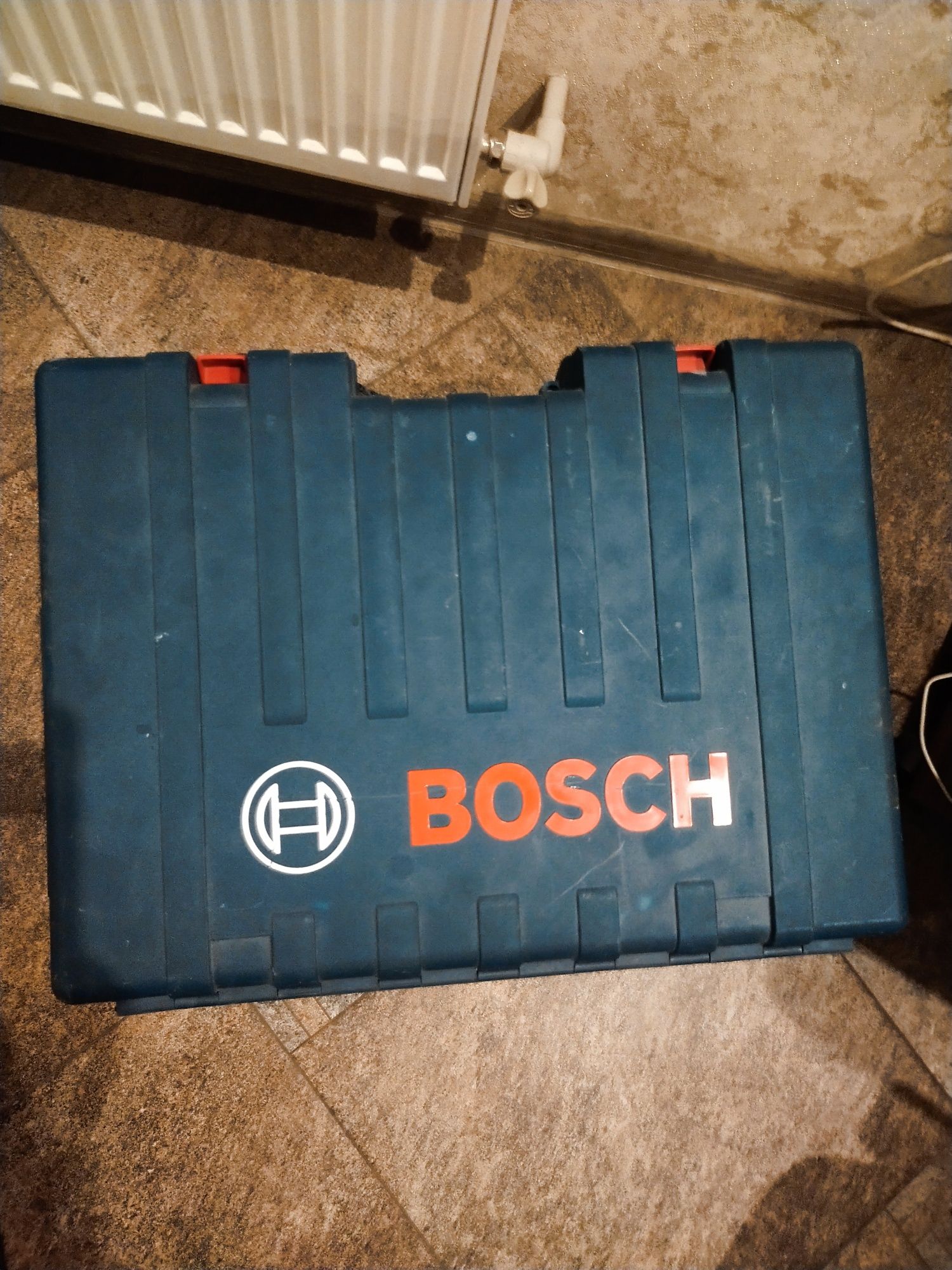 Перфоратор Bosch professional GBH 3 28 DFR