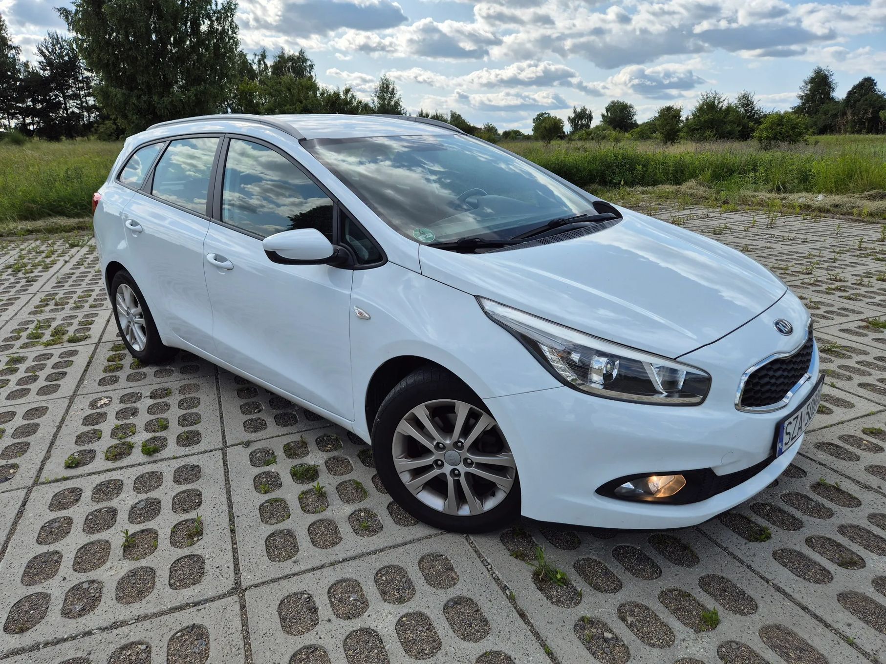 Kia Ceed MPI Klima Alu Grzane fotele i kierownica