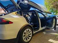 Tesla model X 100 6 lugares