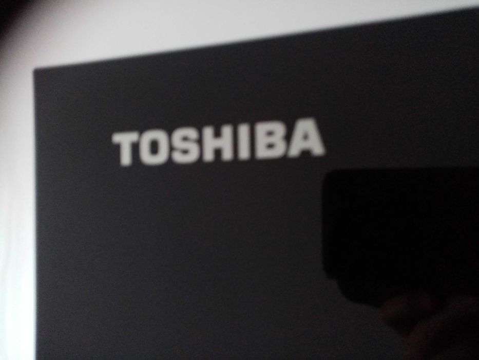 Sprzedam lodówkę wolnostojącą Toshiba