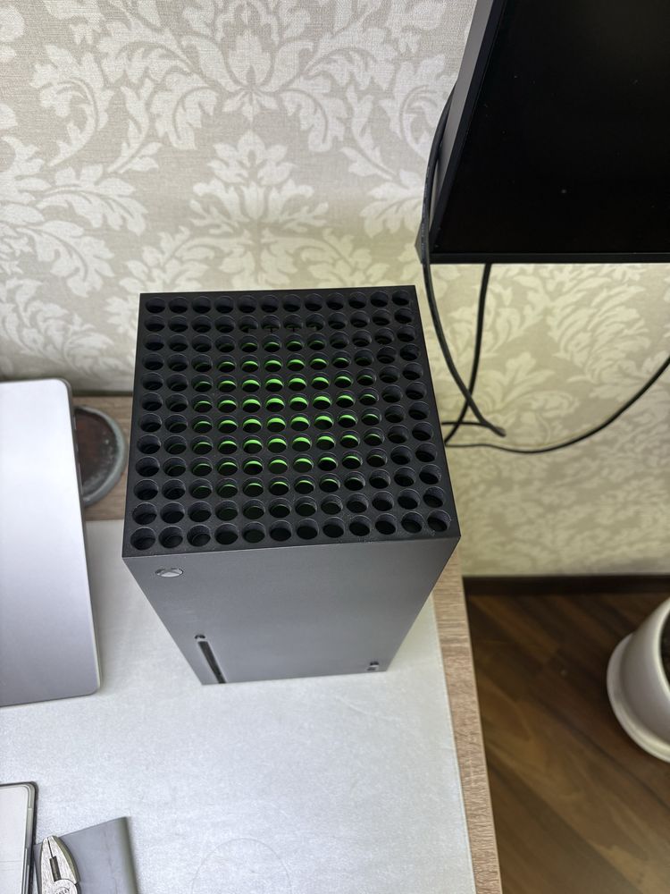 XBOX Series X, 1 TB SSD, ідеальний стан