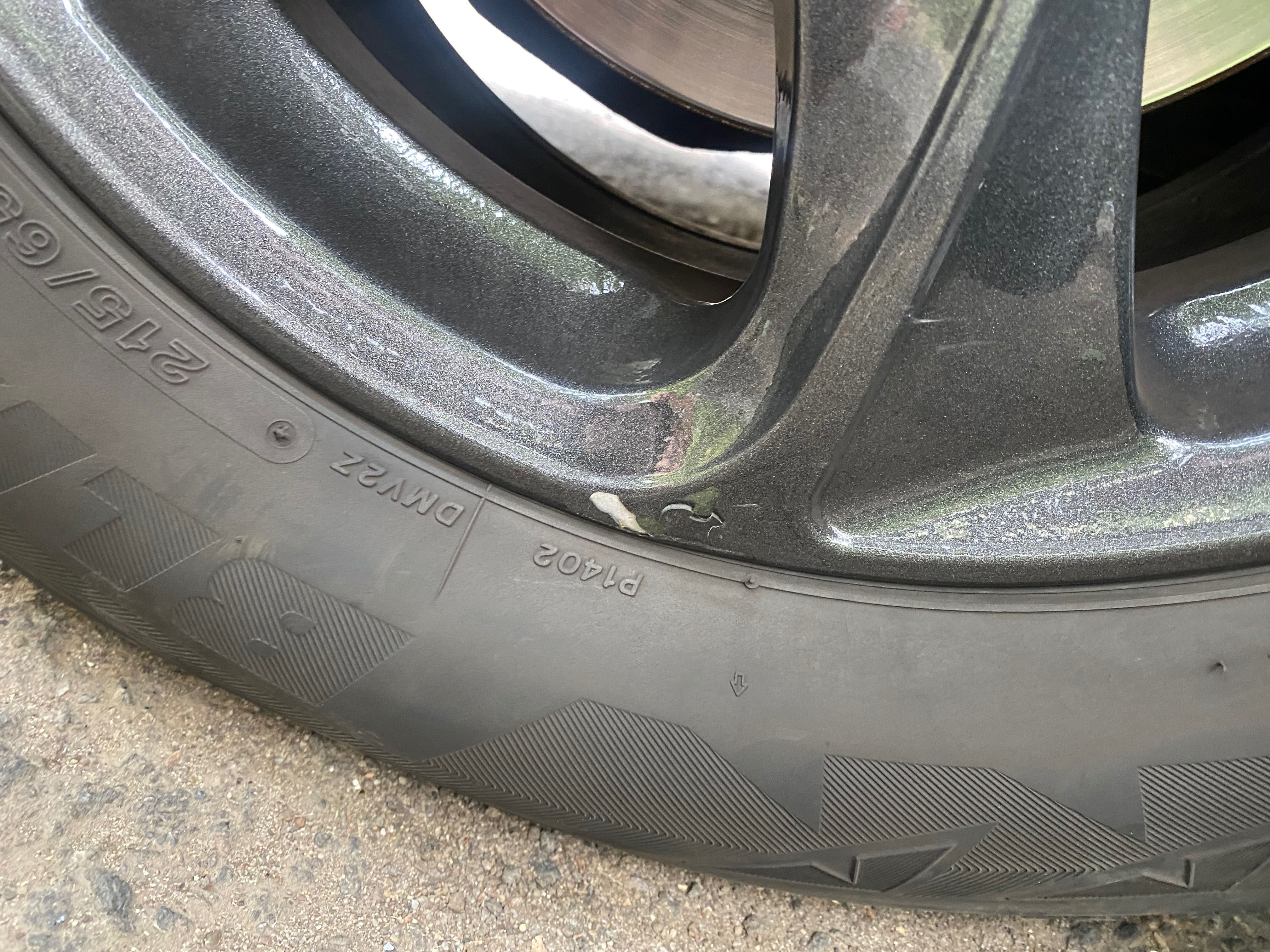Диски R16 , Покришки BRIDGESTONE зима