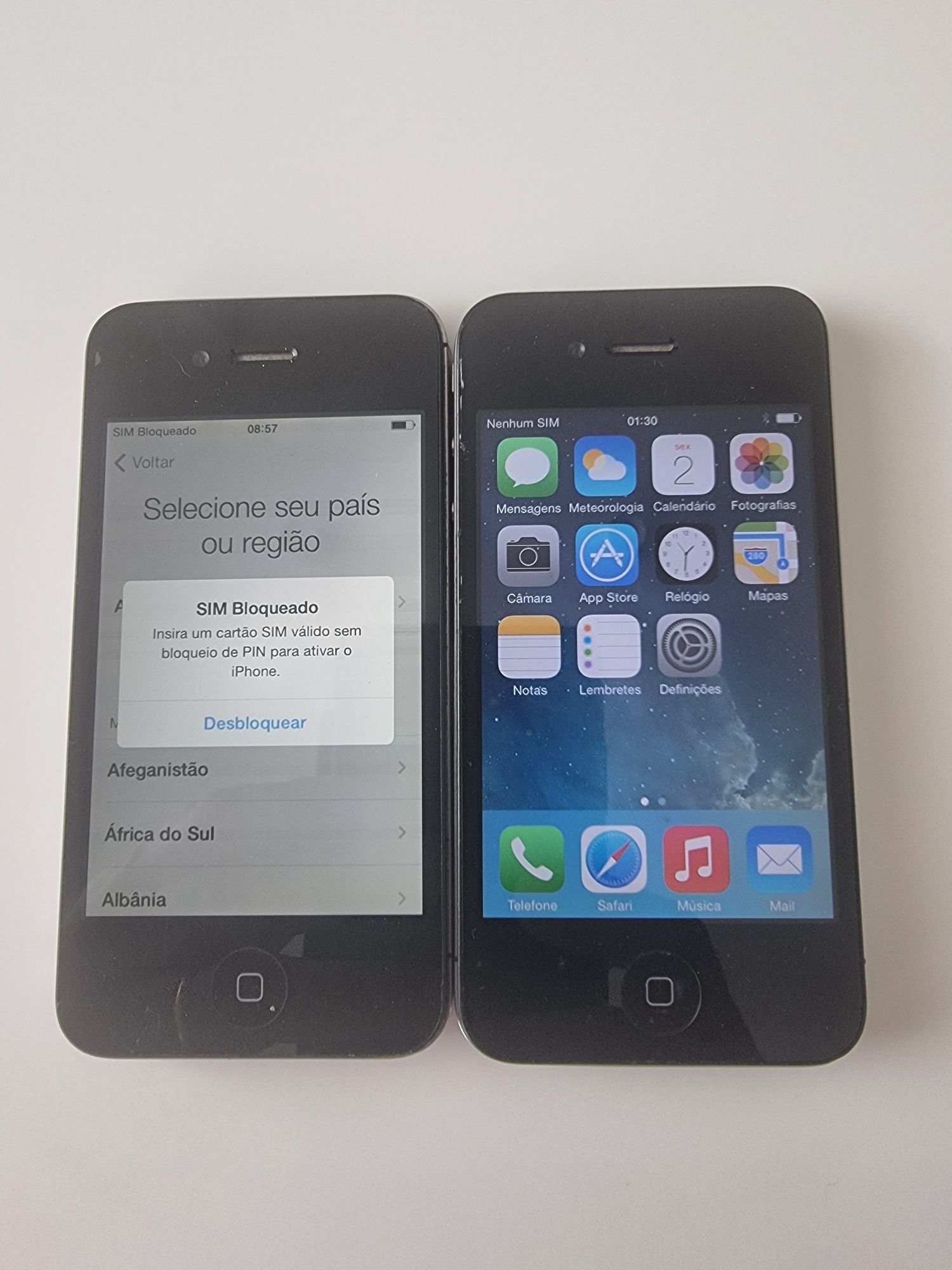 2 iPhone's 4s a funcionar