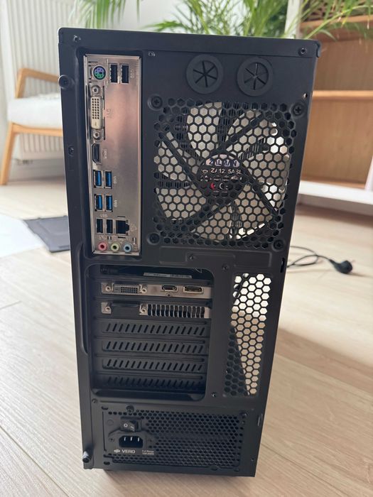 Komputer stacjonarny AMD Ryzen 5/GTX 1060 6GB/16GB RAM/SSD+HDD 1,5TB