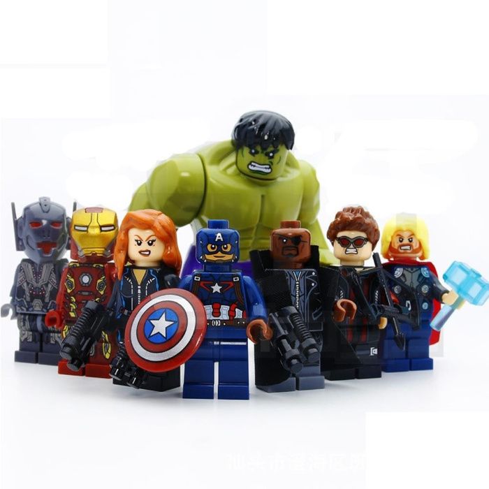 zestaw AVENGERS 8szt. figurka klocki + karta LEGO