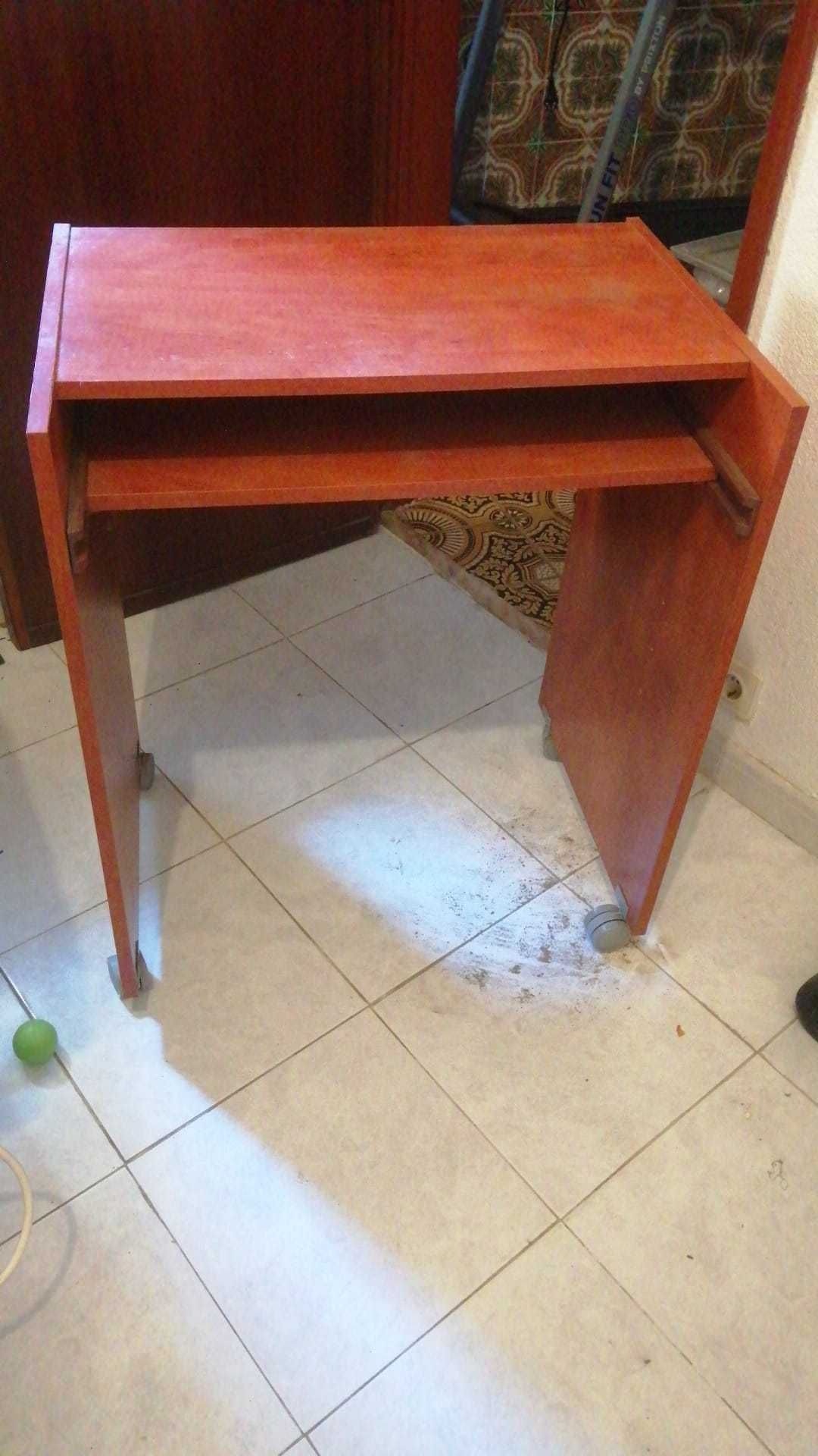 Mesa para portátil