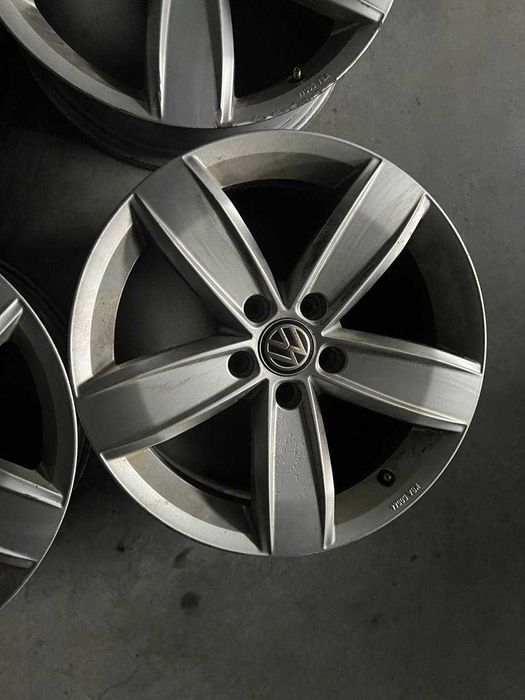 Диски литі /Диски литые R 17 5/112 Фольцваген Volkswagen