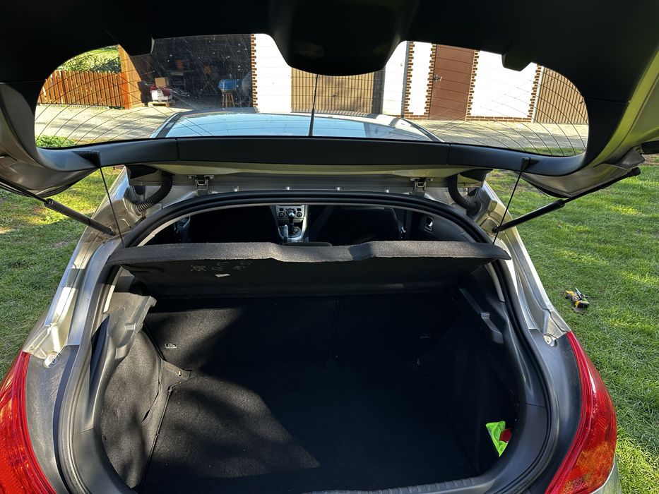 Sprzedam peugeot 308 1.6