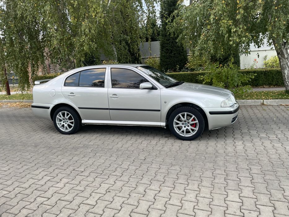 Продам Skoda Oktavia Tour
